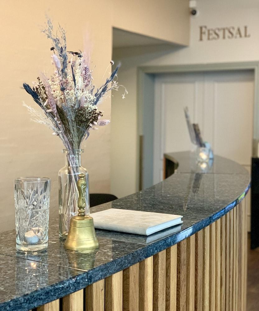 绍姆堡酒店 霍尔斯特布罗 外观 照片